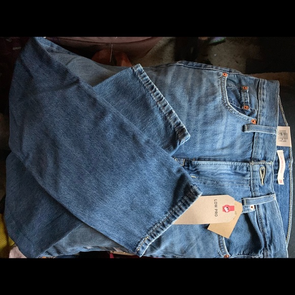 Brand new with tags Levi’s 501 distressed jeans - Picture 2 of 6